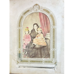 Álbum de fotografías familiar del siglo XIX