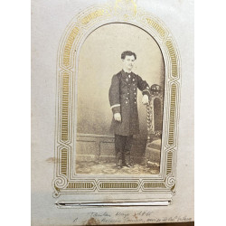Álbum de fotografías familiar del siglo XIX