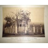 Templete erigido en la Plaza de Armas de La Habana en memoria del sitio donde en 1518 se celebró la primera misa al pie de una c